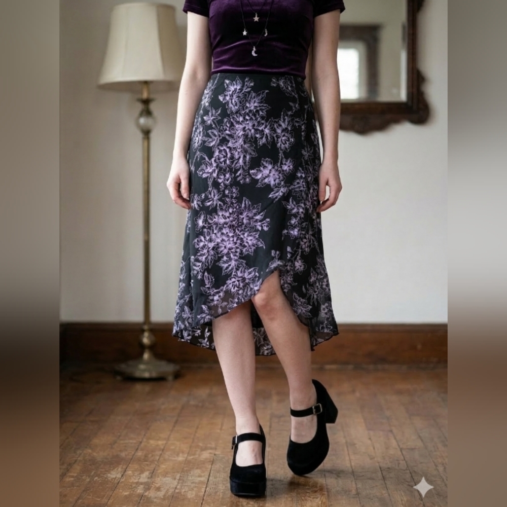 Vtg Fashion Bug Womens Whimsigoth Dark Floral Skirt Small 90s Ruffle Fairy